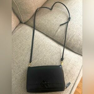 Tory Burch Wallet Cross Body Bag